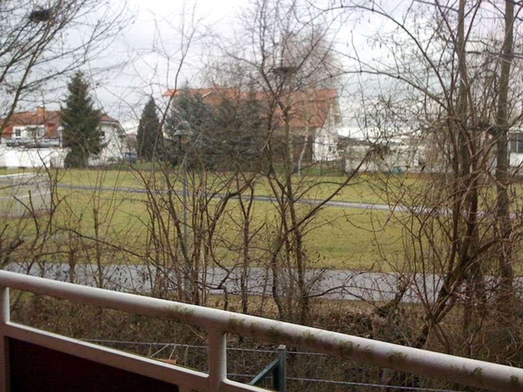 Immobilie in Obertshausen - Von Privat - gut vermietete 2-Zi-Wohnung - EG - mit Balkon & Stellplatz - Bild 3