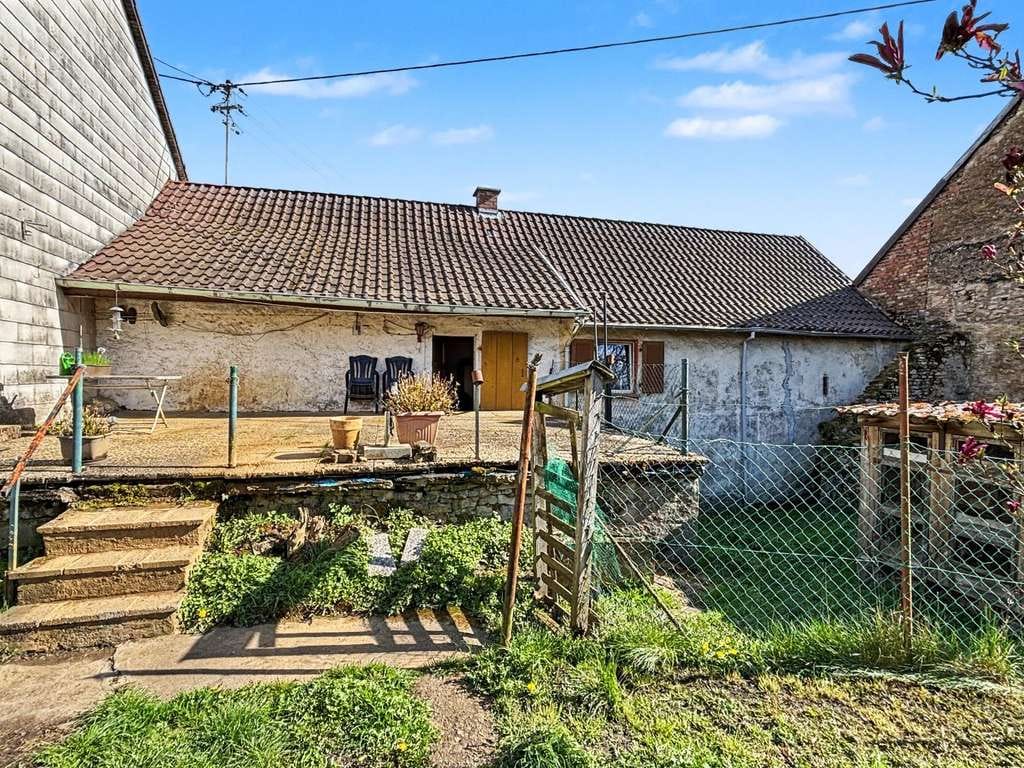 Immobilie in Gersheim - Renovierungsbedürftiges Einfamilienhaus Zentral in Gersheim zu verkaufen - Bild 1