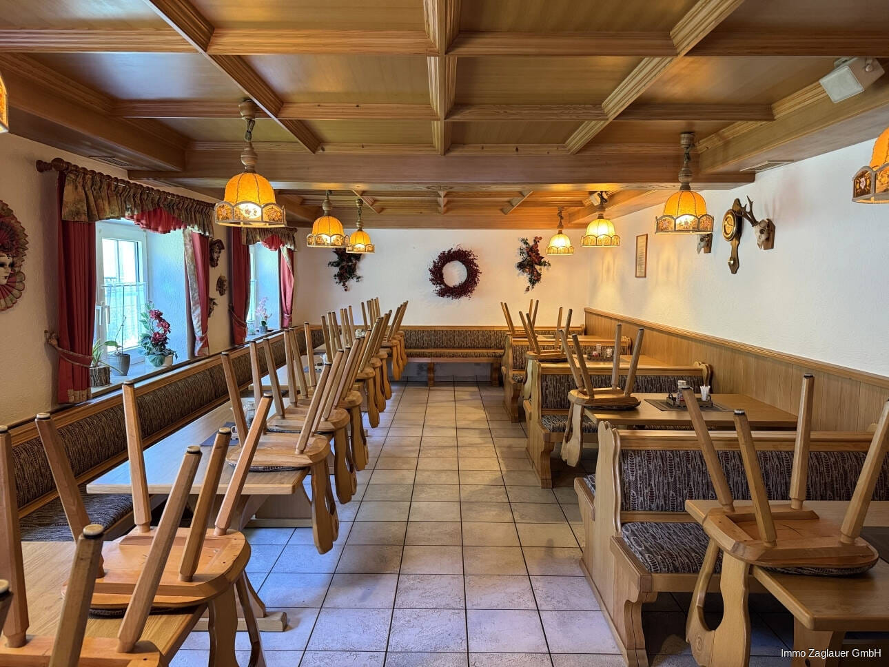 Immobilie in Hengersberg - Vielseitiges Traditionsgasthaus mit Wohnraum im Herzen von Hengersberg - Bild 0