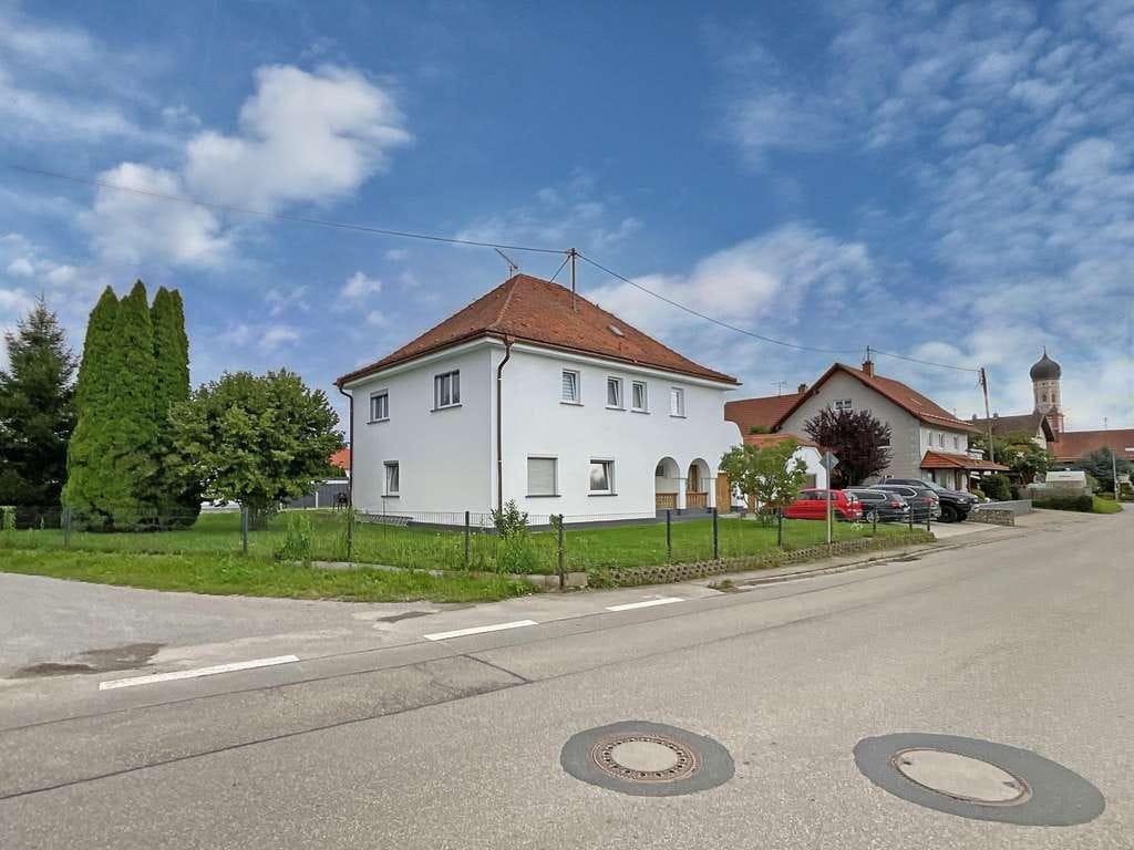 Immobilie in Oberostendorf - Saniert und gut vermietet! - Bild 1