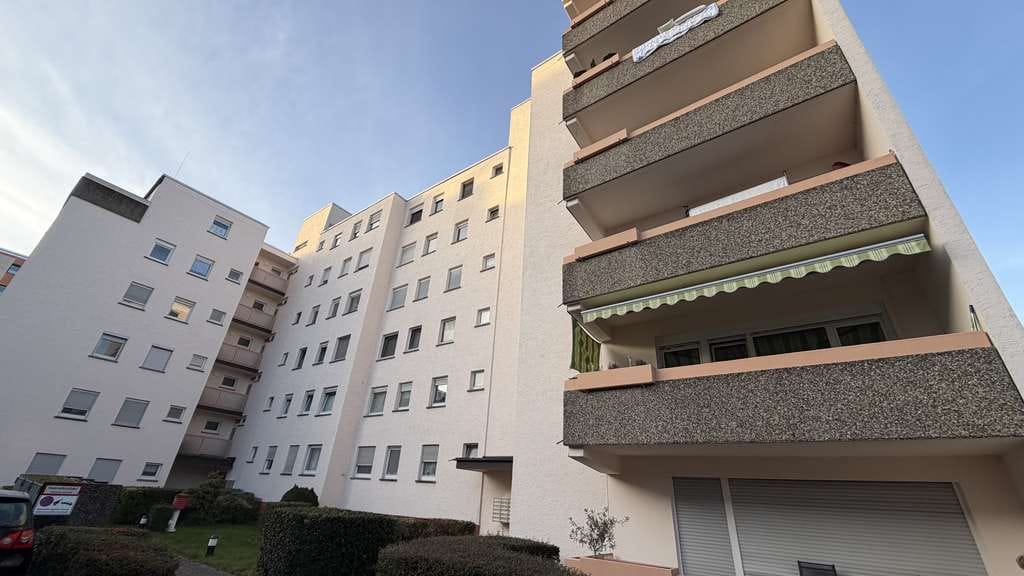 Immobilie in Obertshausen - Gut geschnittene 3 Zi. ETW. mit Parkplatz in zentraler Lage - Bild 2
