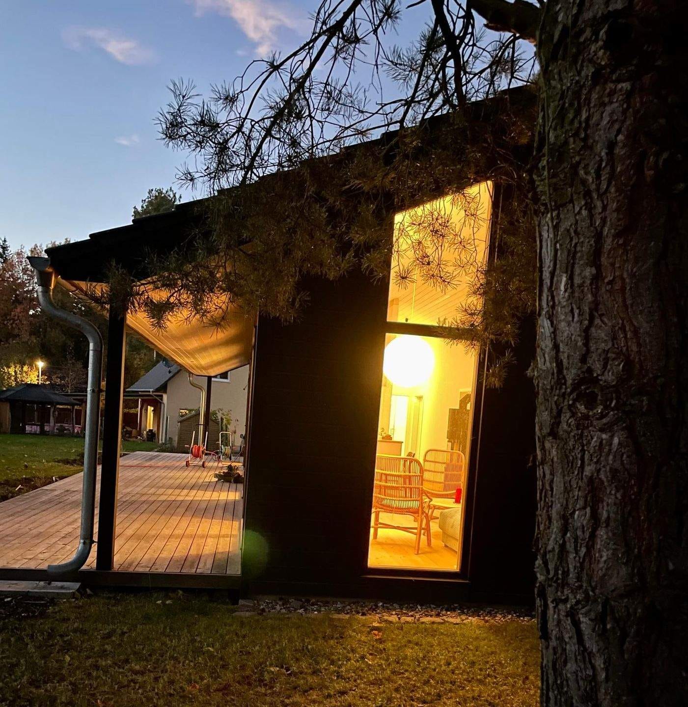 Immobilie in Waldsieversdorf - Neuwertiges Holzhaus im Bungalowstil - Bild 0