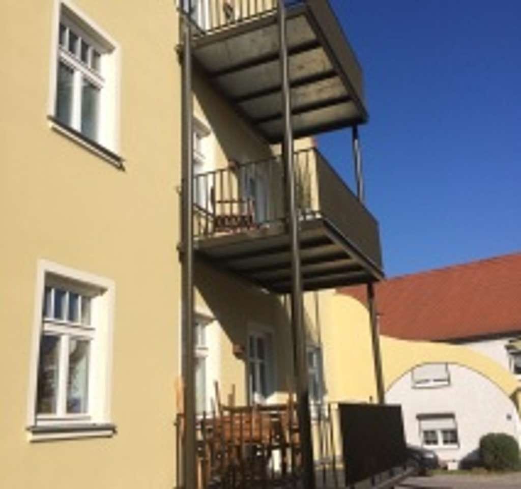 Immobilie in Vohburg an der Donau - Schmuckstück 2ZKB in denkmalgeschütztem Haus - Bild 2
