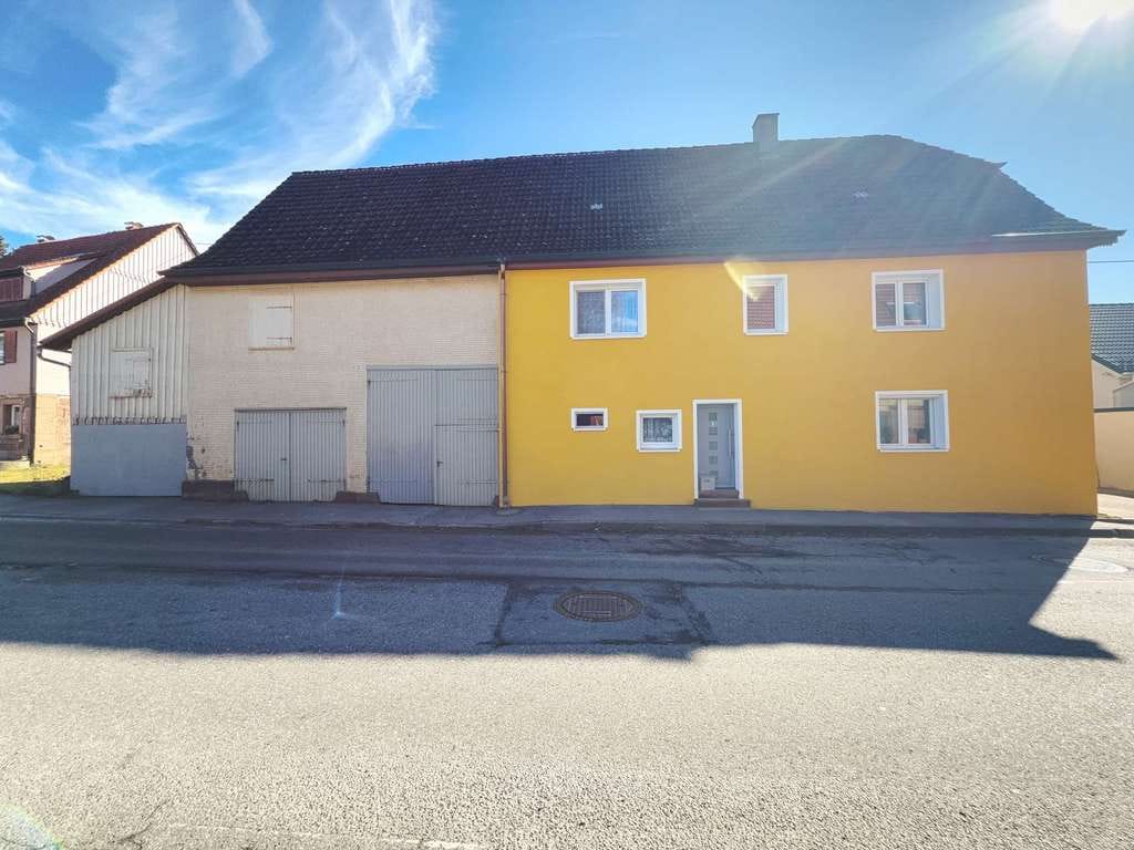 Immobilie in Neuweiler - Großzügiges Saniertes Fachwerkhaus in Neuweiler-Zwerenberg + 3 Garagen - Bild 2