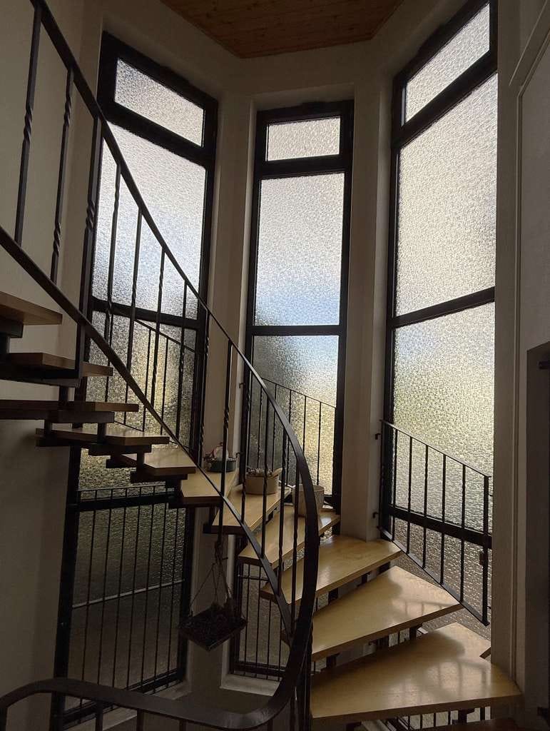 Immobilie in Böhl-Iggelheim - Vielseitiges Zweifamilienhaus mit großen Platzangebot (Potential Mehrgenerationenhaus) - Bild 3