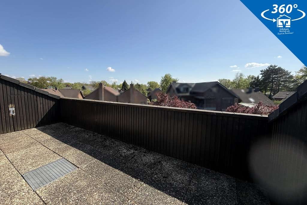 Immobilie in Bocholt - Dachgeschosswohnung mit großer Süd-Loggia in ruhiger Wohnlage in Stenern - Bild 0