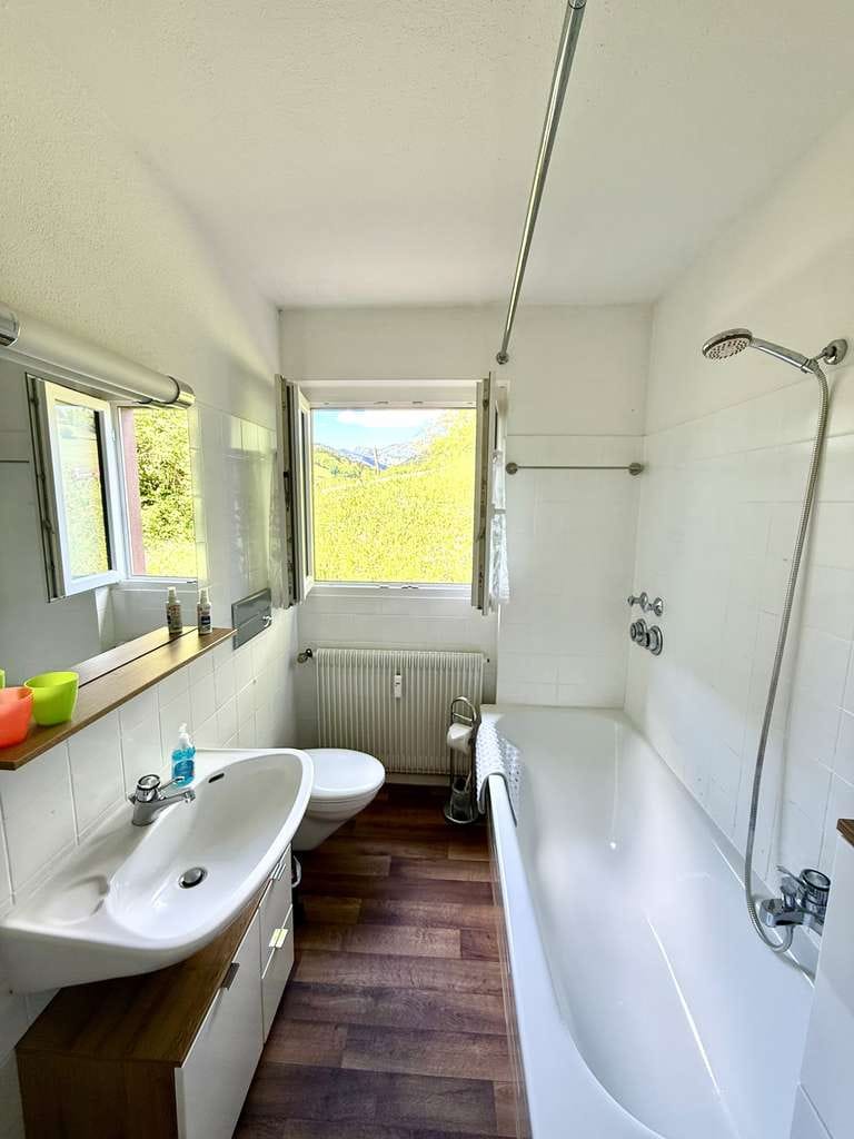 Immobilie in Kleines Wiesental - Idyllisches Haus mit Ferienwohnungen im kleinen Wiesental - Bild 2