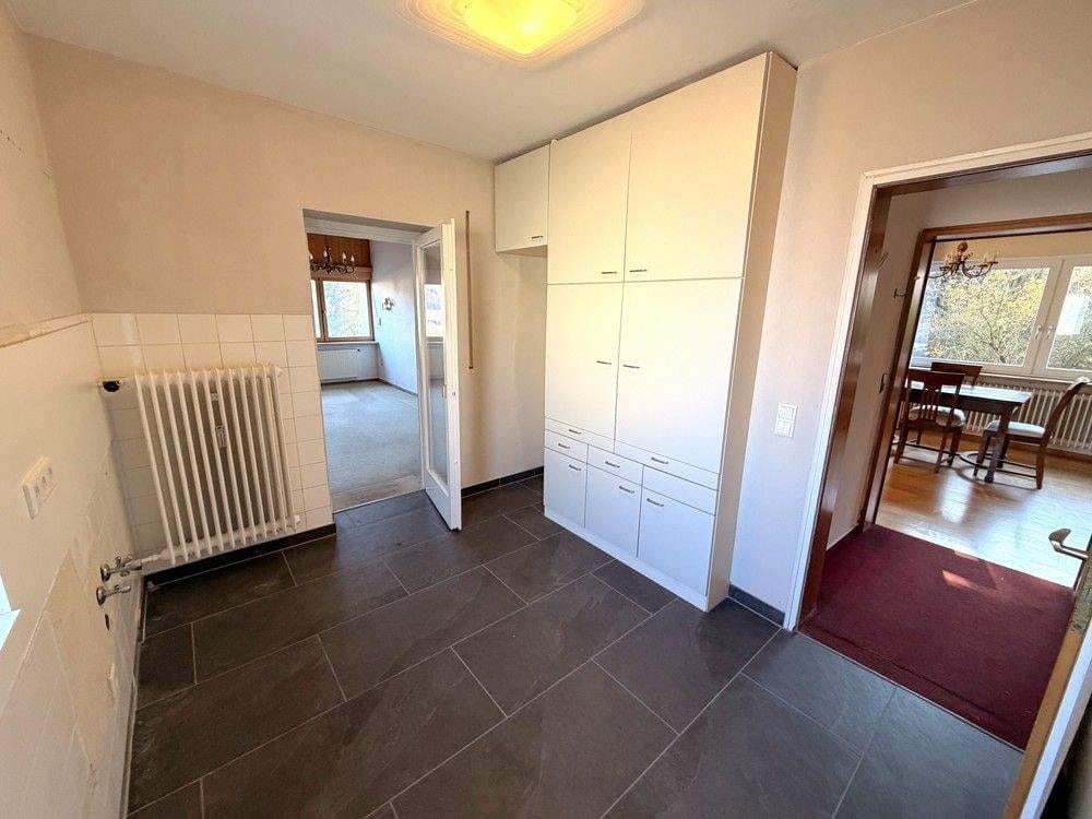 Immobilie in Treuchtlingen - DAS INVEST - Mehrfamilienhaus mit zwei Garagen, Carport und Garten - Bild 3