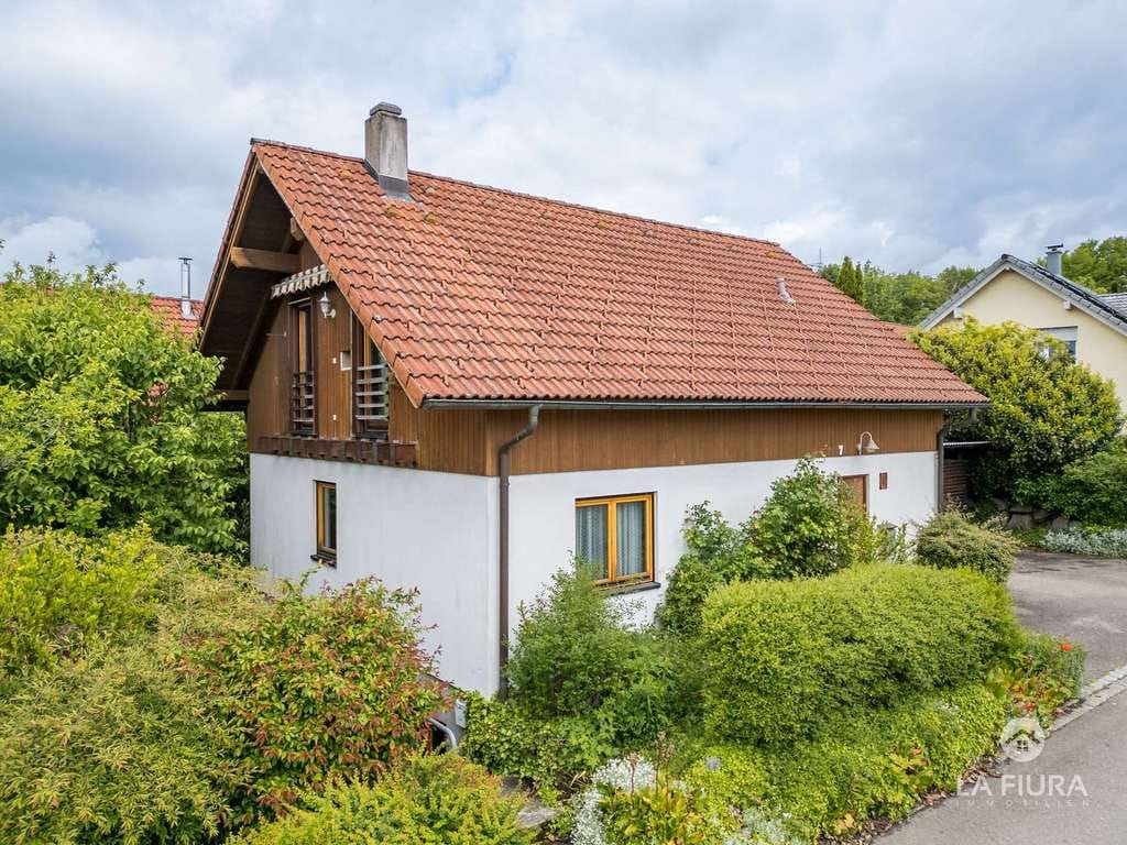 Immobilie in Bad Säckingen - LFI | Freistehendes Einfamilienhaus mit tollem Grundstück und viel Potenzial | mit Einliegerwohnung - Bild 3