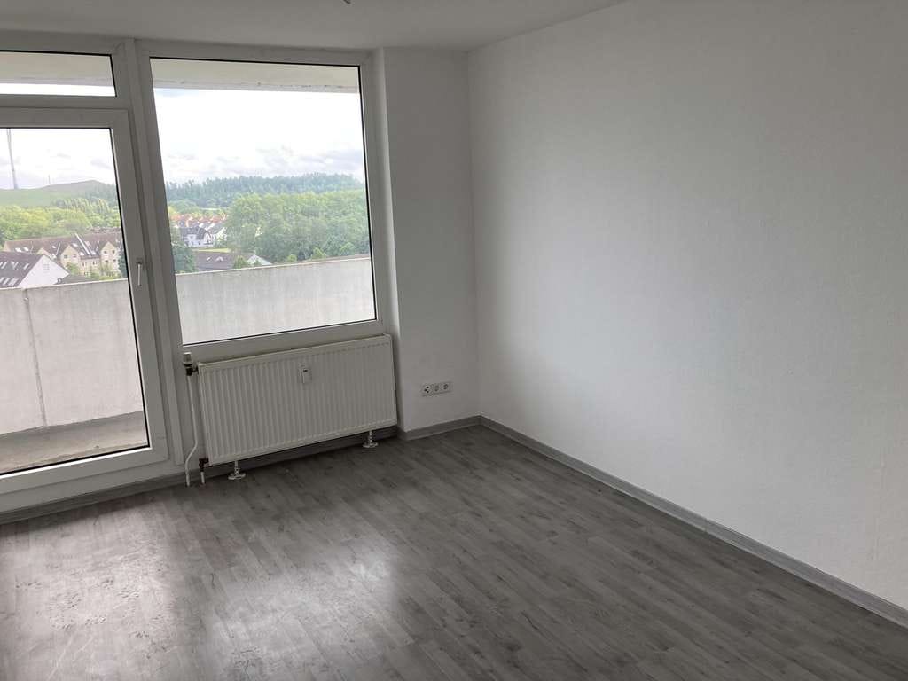 Immobilie in Gladbeck - Vermietete 3-Zimmer-Kapitalanlage mit großem Balkon und Fernblick | 67,5 m² | Gladbeck - Bild 2