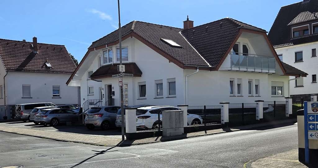 Immobilie in Lollar - Gepflegtes Mehrparteienhaus in guter Lage! - Bild 0