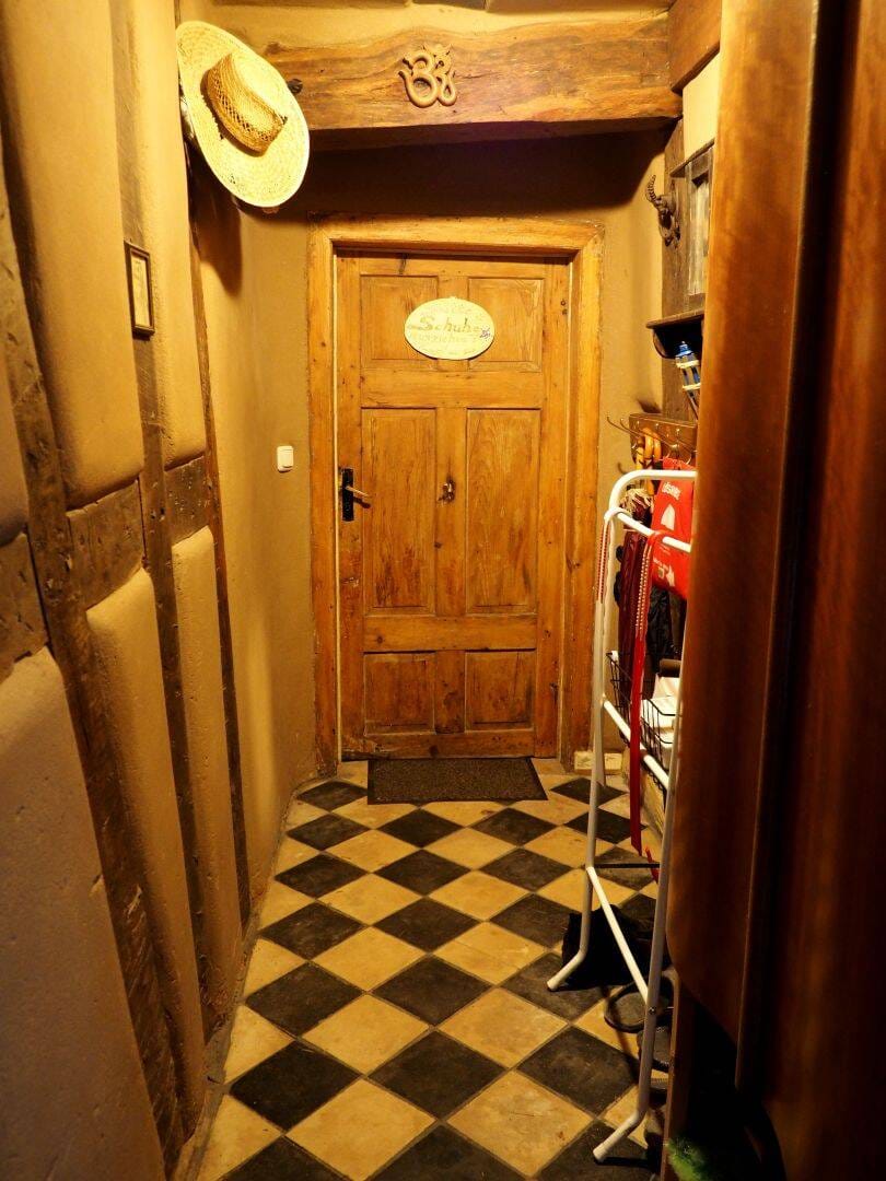Immobilie in Uhler - Ökologisch saniertes Schmuckstück – Charmantes Ein- bis Zweifamilienhaus in Uhler - Bild 4