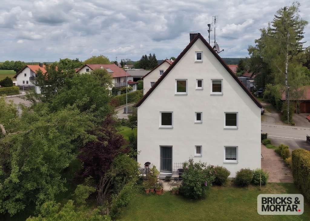 Immobilie in Wiesenbach - Renditestarkes Projekt nahe Krumbach Wohnungspaket 4 Einheiten im Fünffamilienhaus - Bild 0