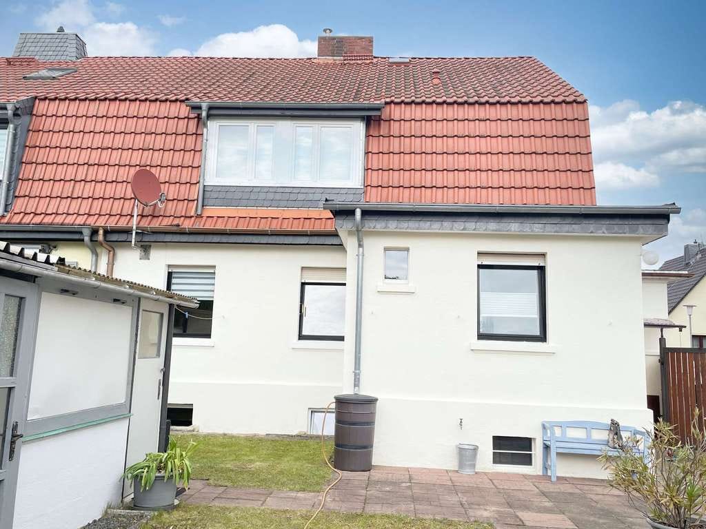 Immobilie in Breese - Viel Platz für Familie und Freizeit! Attraktives EFH mit großem Garten und Nebengebäuden - Bild 3