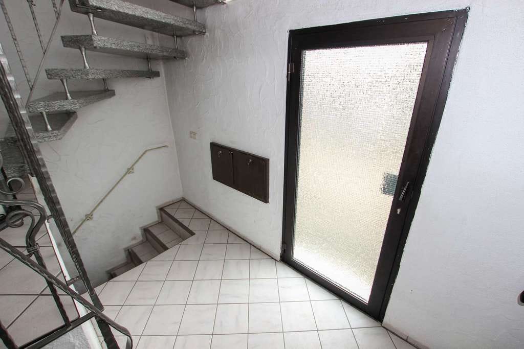 Immobilie in Winden im Elztal - Großzügiges Wohnhaus mit zwei Wohneinheiten – vielseitig nutzbar & sofort verfügbar - Bild 2