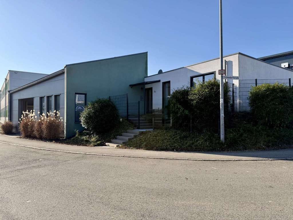 Immobilie in Baltmannsweiler - Wohnen und Arbeiten unter einem Dach - absolut einmaliges Anwesen - Bild 0