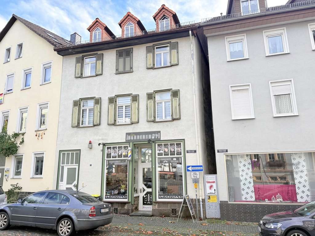 Immobilie in Lich - Attraktives Wohn- und Geschäftshaus in exponierter Altstadtlage von Lich - Bild 1