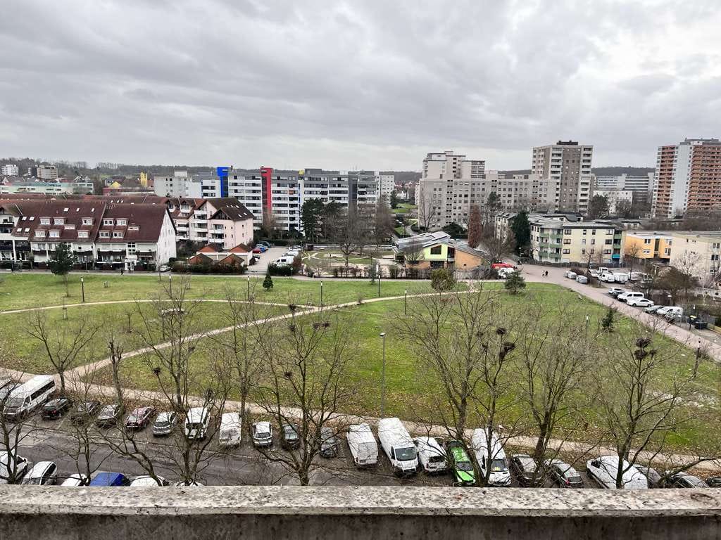 Immobilie in Dietzenbach - Geräumige Appartementwohnung mit guter Aussicht zu verkaufen - Bild 1