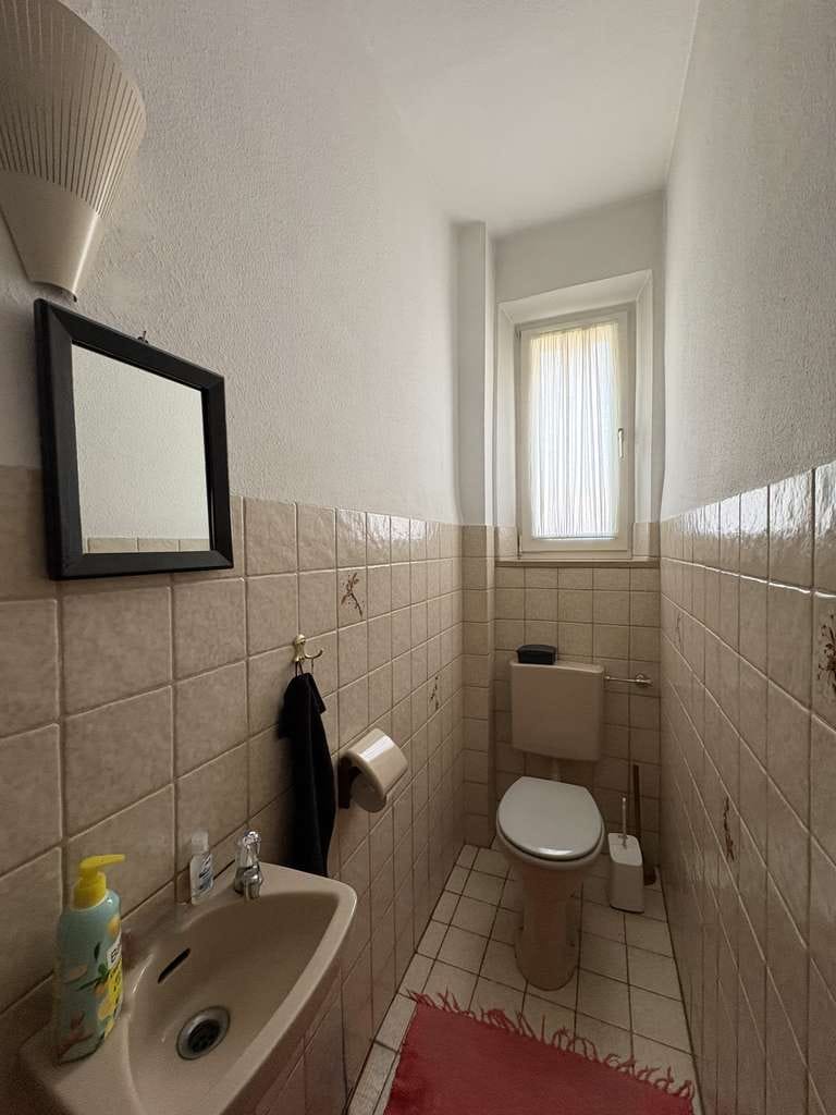 Immobilie in Georgensgmünd - Großzügige 5-Zimmer-Eigentumswohnung mit Wintergarten in denkmalgeschützter Jugendstilvilla - Bild 3