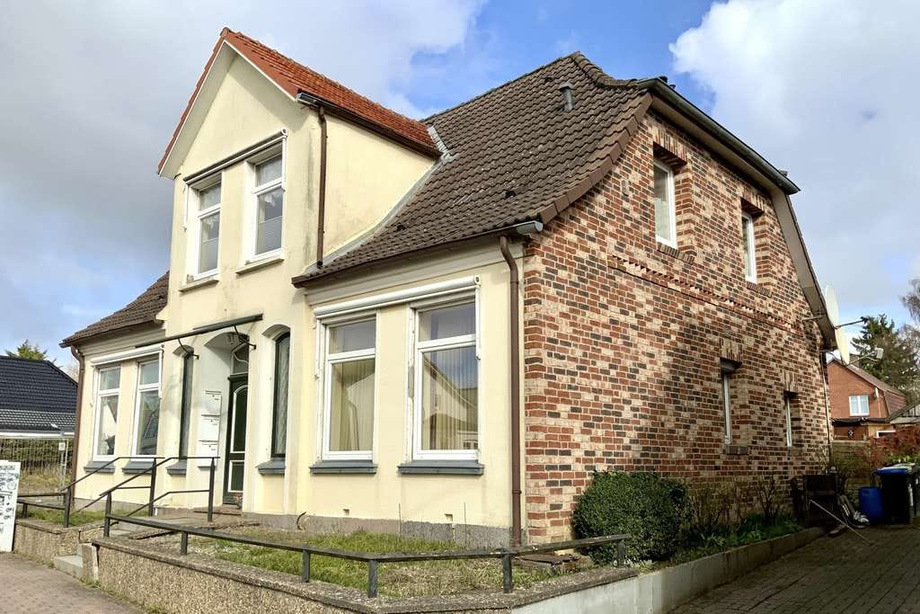 Immobilie in Ahrensbök - Mehrfamilienhaus mit 3 Wohneinheiten - Bild 2