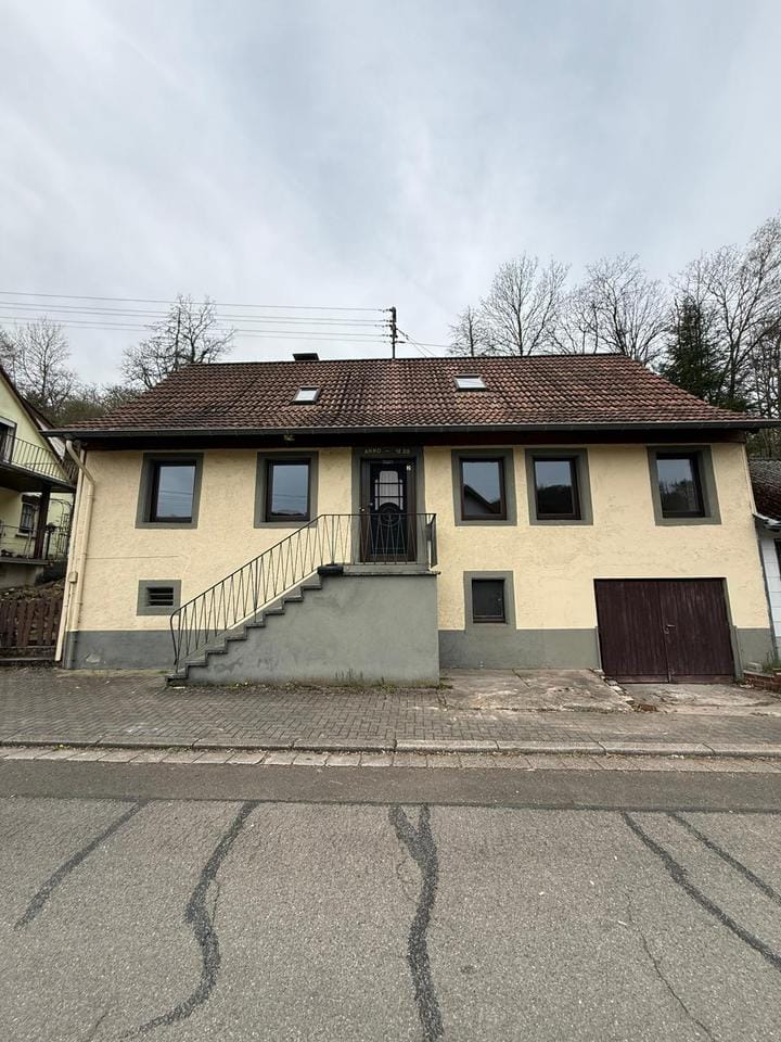 Immobilie in Nohfelden - Charakterstarkes Einfamilienhaus in Nohfelden Burgwinkel - Bild 0