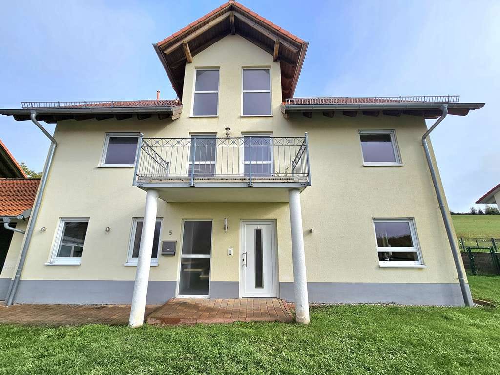 Immobilie in Reichenbach-Steegen - Freistehendes Einfamilienhaus zu verkaufen - Bild 0