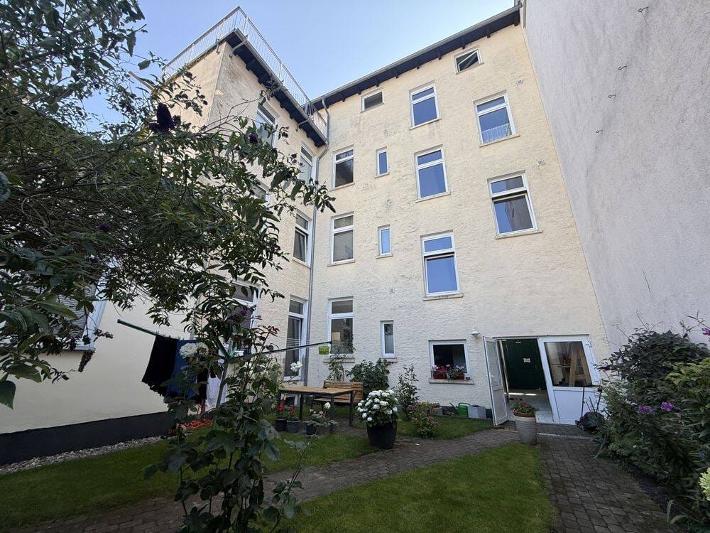Immobilie in Güstrow - Historisches Wohn- und Geschäftshaus mit ca. 7 % Rendite - Bild 2