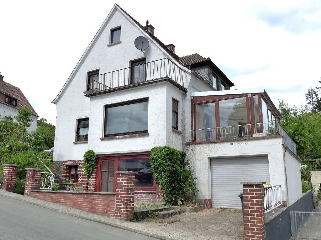 Immobilie in Ehringshausen - Flexibel wohnen in TOP-Aussichtslage, optional mit zus. Baugrundstück - Bild 0