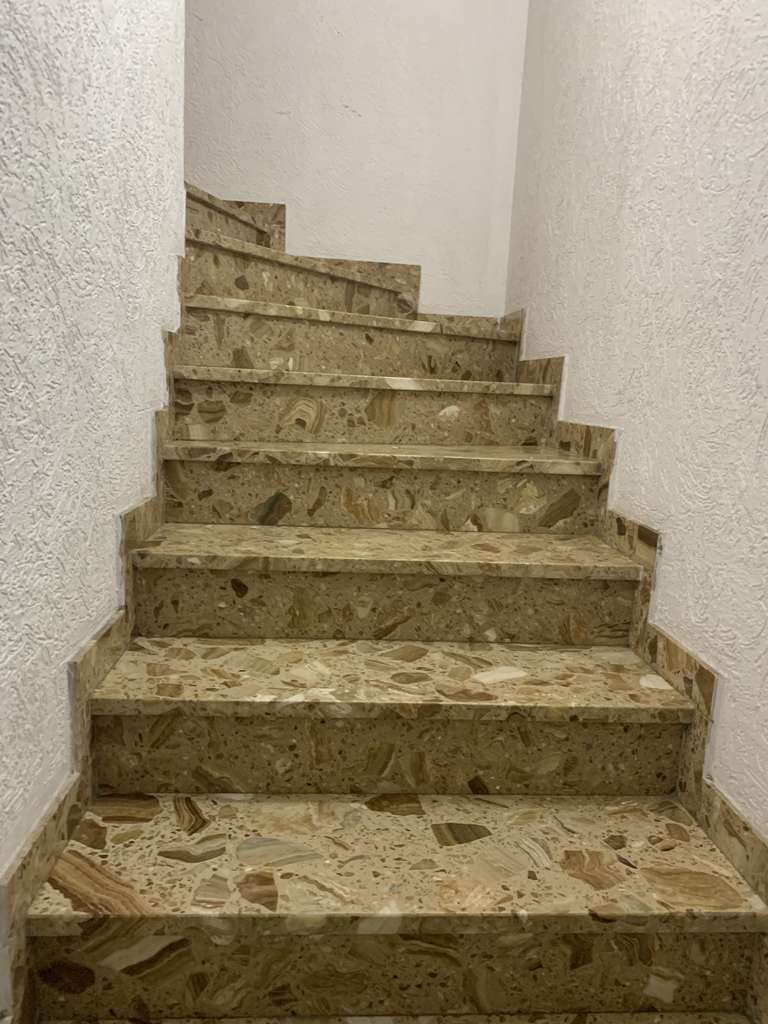 Immobilie in Bürstadt - Sehr schönes Wohnhaus mit Garten, Garage und 3-Wohneinheiten - Bild 4