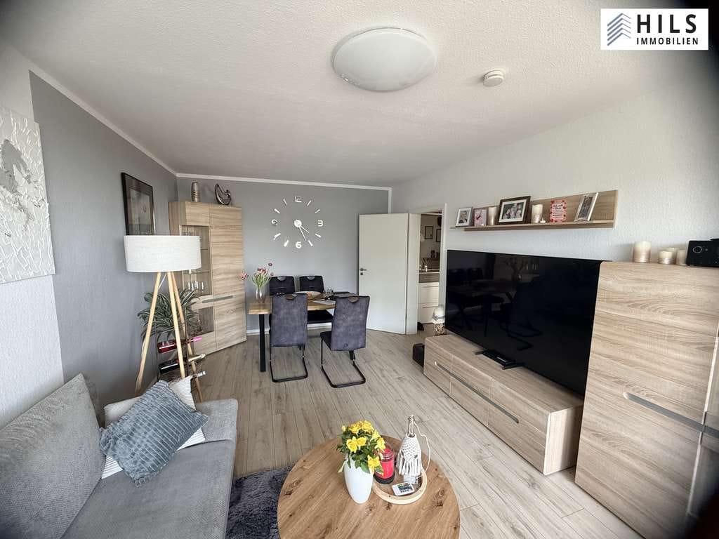 Immobilie in Erkrath - Schicke 2-Raum-Wohnung mit Balkon und Einbauküche in ruhiger Lage von Erkrath/ Hochdahl - Bild 1