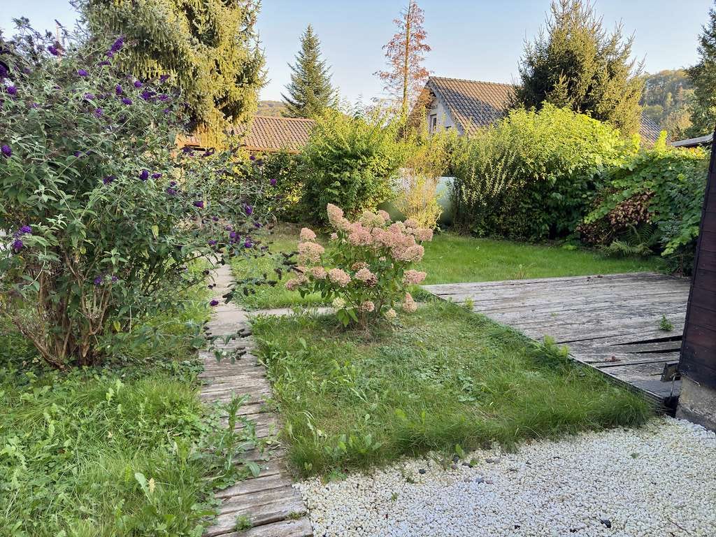 Immobilie in Windeck - Ferienhaus im Grünen - Leben im Naherholungsgebiet Windecker Ländchen an der Sieg - Bild 3