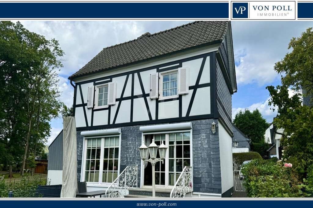 Immobilie in Bergneustadt - Historisch gepflegtes EFH mit Baugrundstück in der Altstadt von Bergneustadt - Bild 0