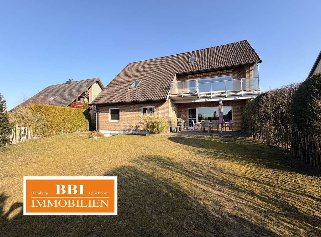 Immobilie in Henstedt-Ulzburg - Attraktives Zuhause mit Einliegerwohnung und sonnigem Grundstück - Bild 0