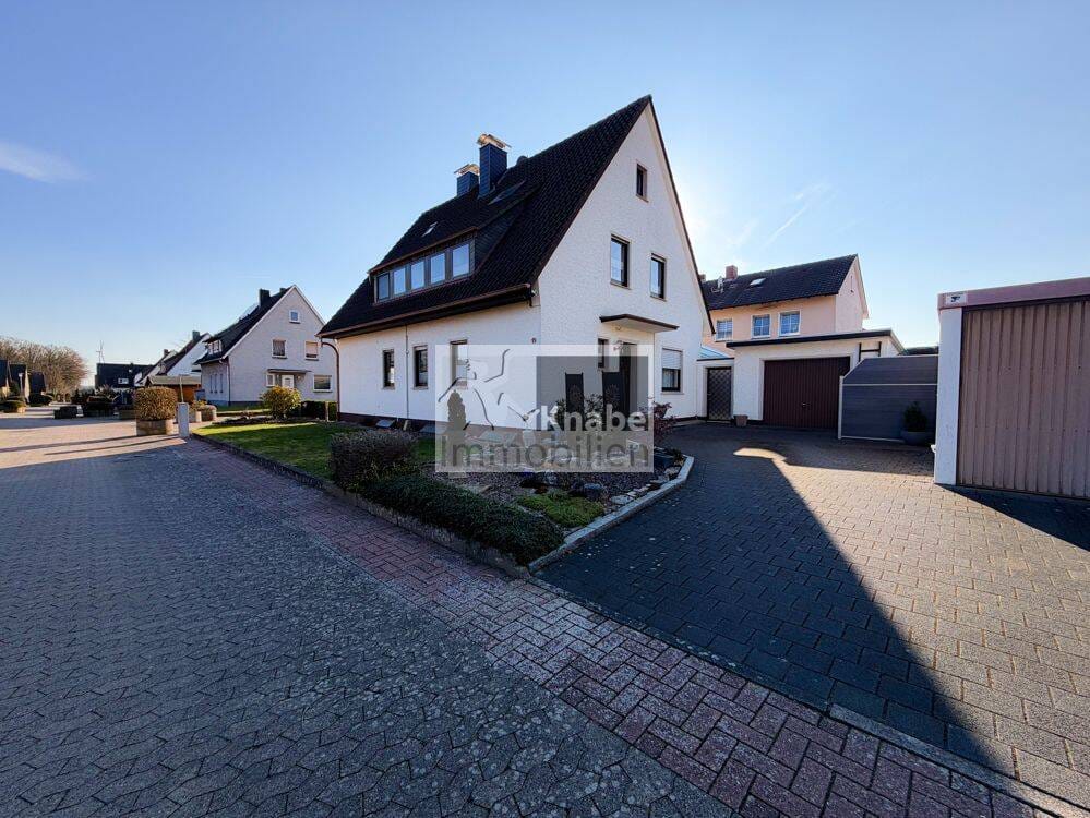 Immobilie in Rödinghausen - Ein Zuhause, das Familie verbindet und Freiraum schenkt. - Bild 0