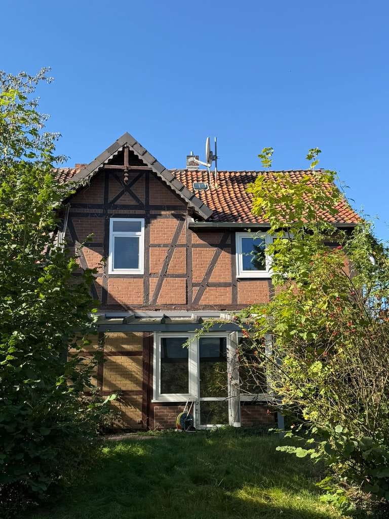 Immobilie in Edemissen - Einfamilienhaus ruhig gelegen in Peine OT Edemissen - Bild 2