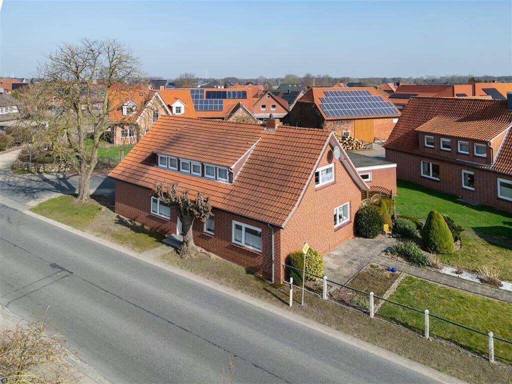 Immobilie in Twistringen - Charmantes Einfamilienhaus in guter Lage, mit Garage und Garten -- Platz zum Leben und zum Wohlfühlen für die ganze Familie! - Bild 4