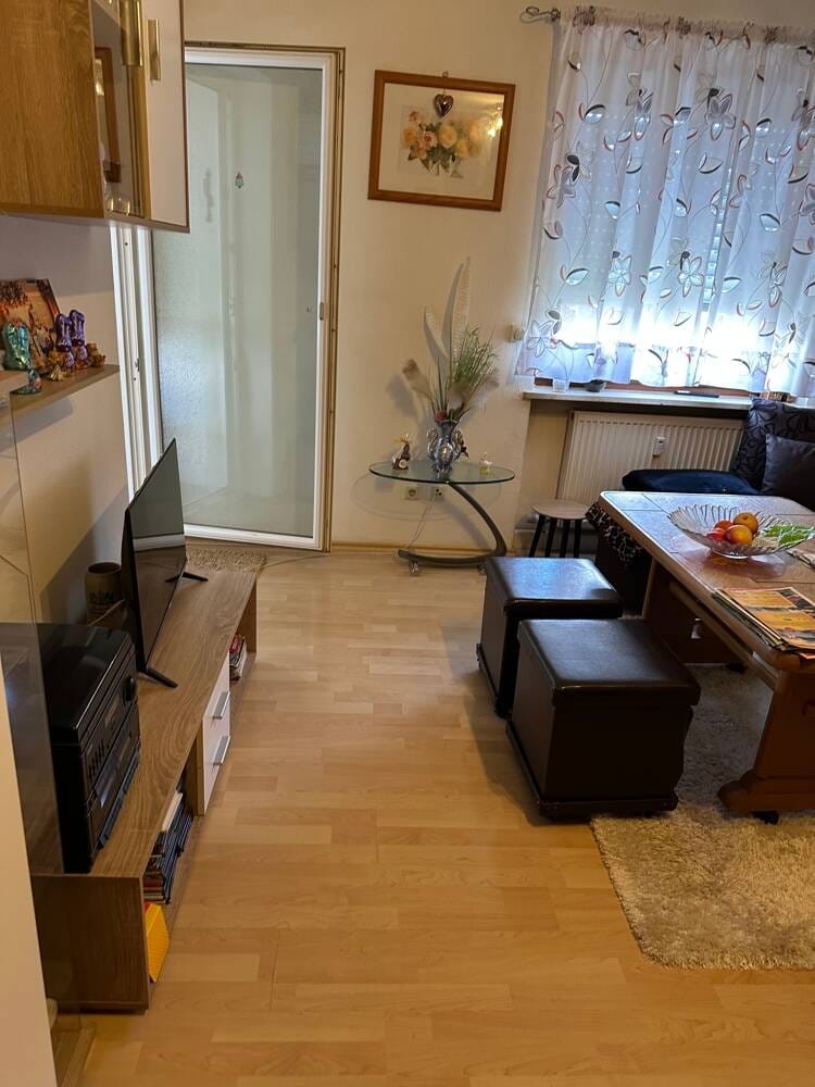 Immobilie in Passau - Günstige Kapitalanlage!  2-Zimmer-Wohnung in Passau-Grubweg mit Kochzeile, Tageslichtbad und Balkon - Bild 1