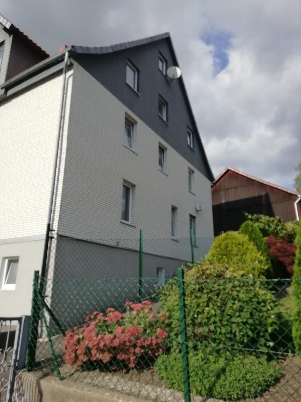 Immobilie in Eschershausen - Mehrfamilienhaus in Eschershausen - Bild 1