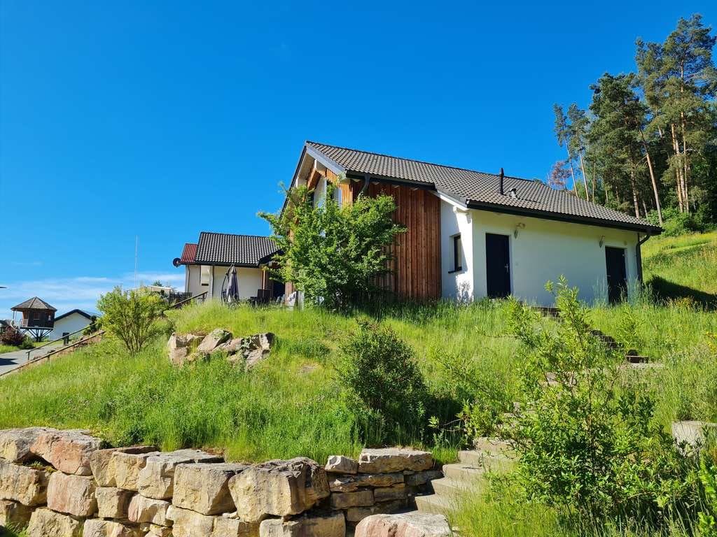 Immobilie in Mistelgau - Attraktives Objekt Therme Obernsees - Ferienhaus zur Vermietung oder Eigennutzung  mit 4 Zimmern - Bild 0
