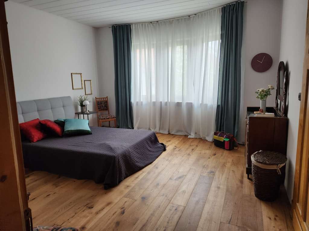 Immobilie in Extertal - Großzügiges Haus für Wohnen und/oder Gewerbe  - Bild 2
