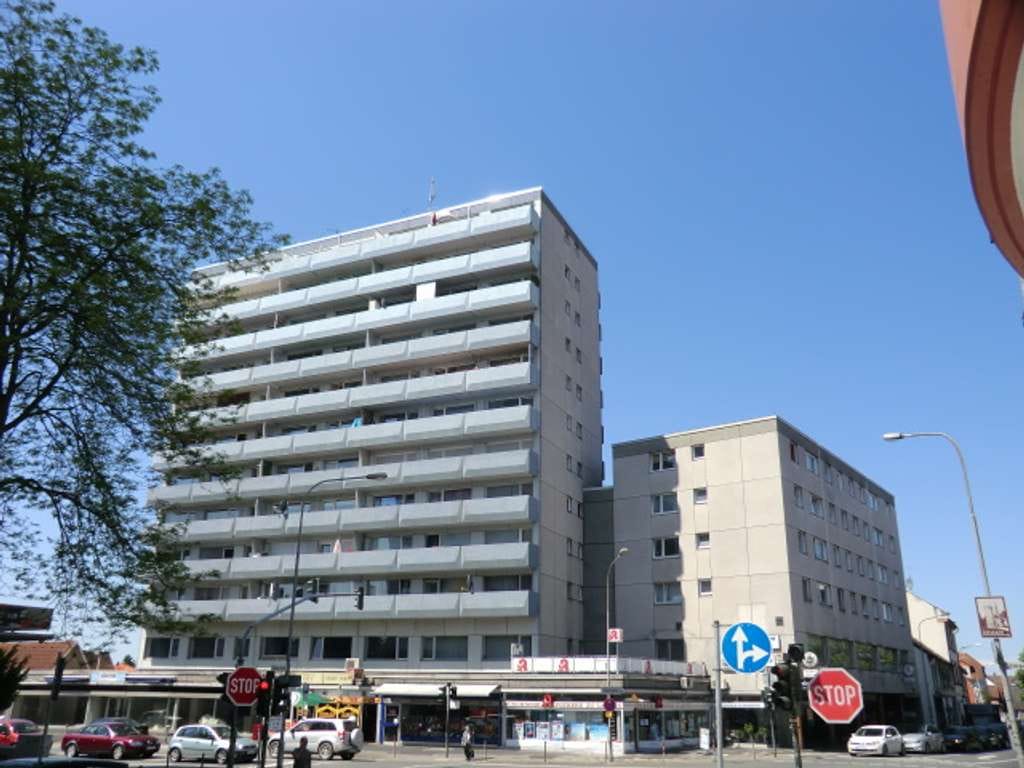 Immobilie in Langen - Profi Concept: Über den Dächern von Langen – 2-Zi.-Wohnung mit Balkon und Weitblick - Bild 2