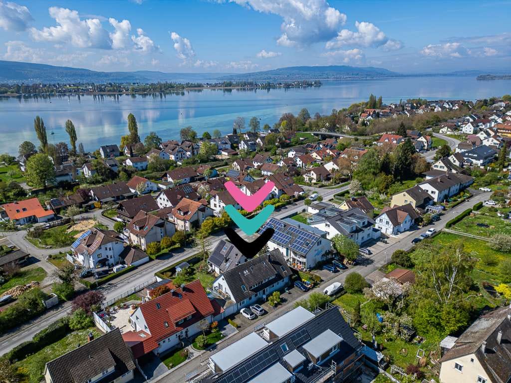 Immobilie in Allensbach - Vermietete Dachgeschosswohnung mit Balkon im Herzen von Allensbach - Bild 1