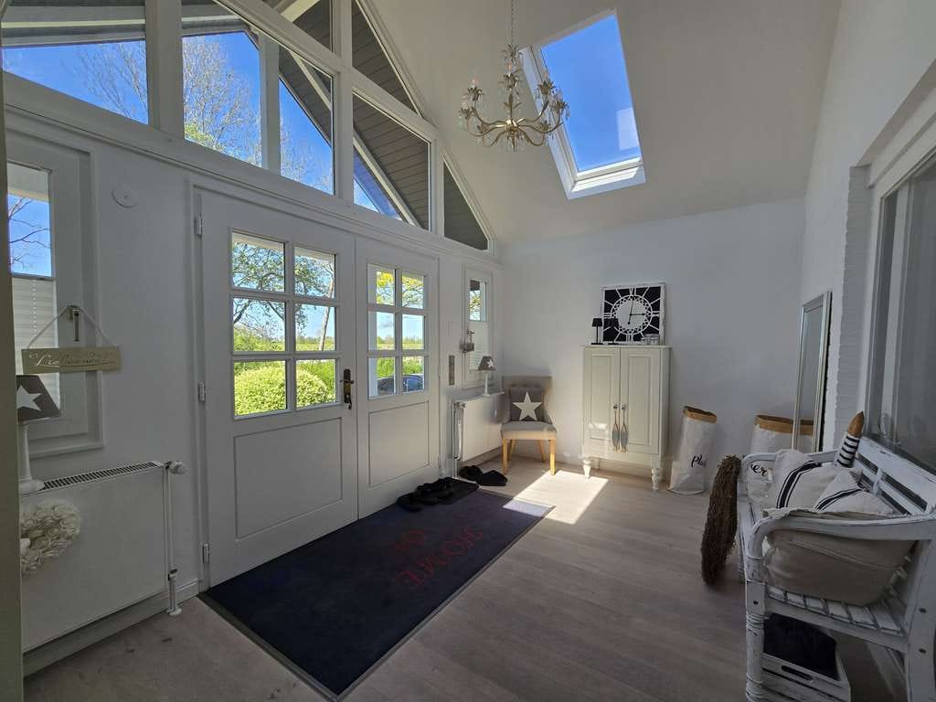 Immobilie in Haselau - Schöner Wohnen - Modernes "Strandhaus" in traumhafter Lage von Haselau bei Hamburg - Bild 1