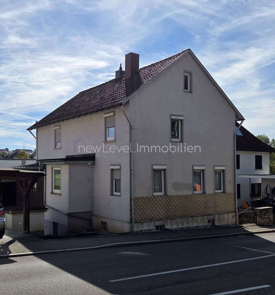 Immobilie in Pliezhausen - Einfamilienhaus möchte aus dem Dornröschenschlaf geweckt werden - Bild 0