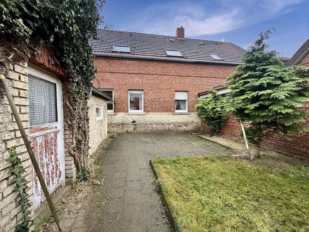 Immobilie in Rheine - Viele Zimmer, mit Renovierungsbedarf - Bild 2