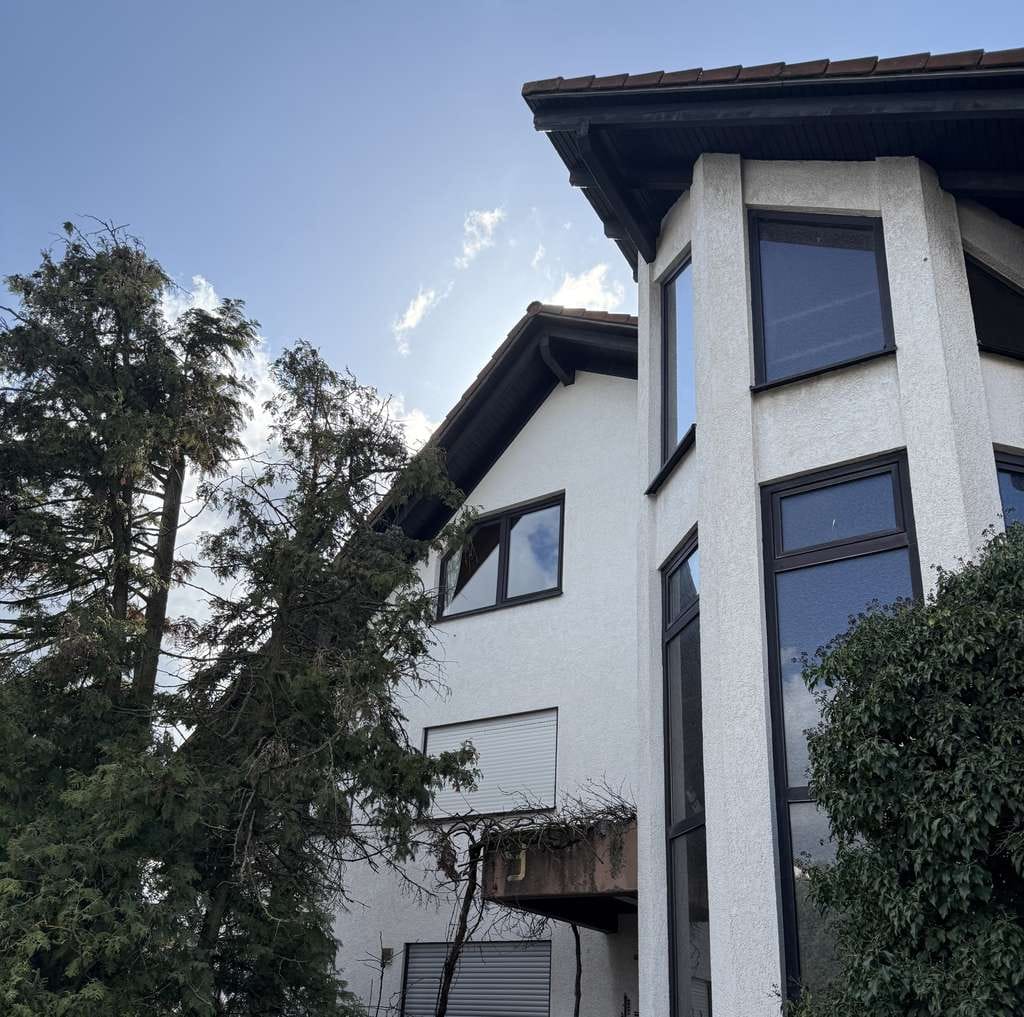 Immobilie in Böhl-Iggelheim - Vielseitiges Zweifamilienhaus mit großen Platzangebot (Potential Mehrgenerationenhaus) - Bild 0