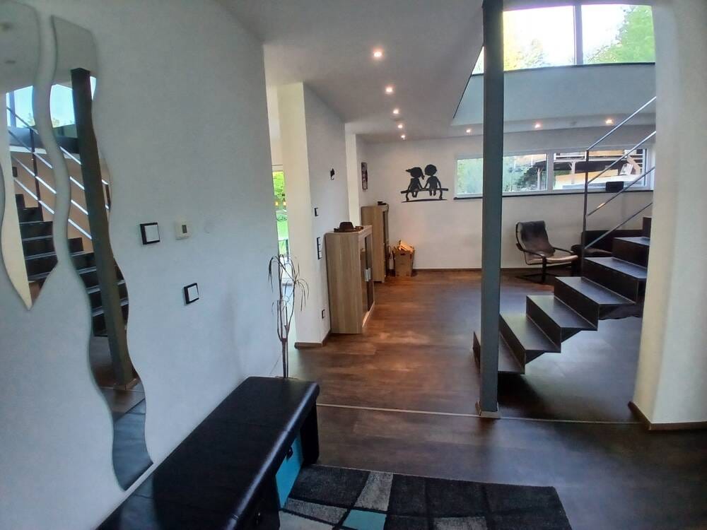 Immobilie in Ursberg - Hier möchte ich wohnen - Extravagantes Einfamilienhaus - Oberrohr - Bild 4