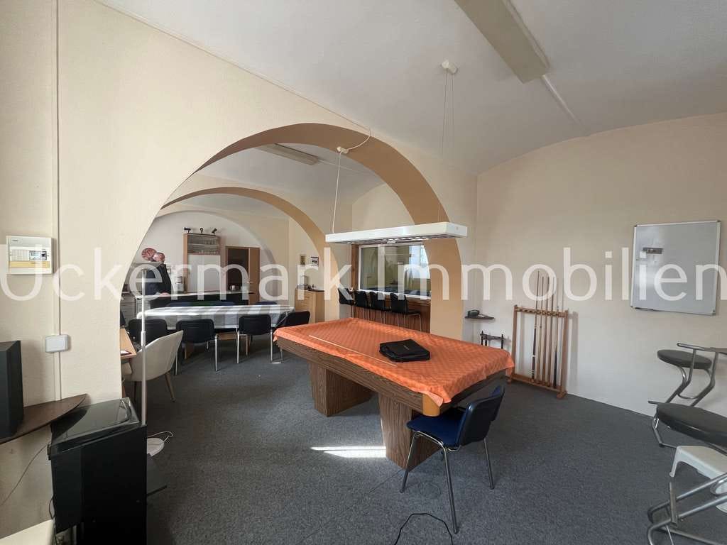Immobilie in Boitzenburger Land - Außergewöhnlich wohnen in der "Alten Brauerei", Gewerbe oder Büro...alles ist möglich - Bild 4