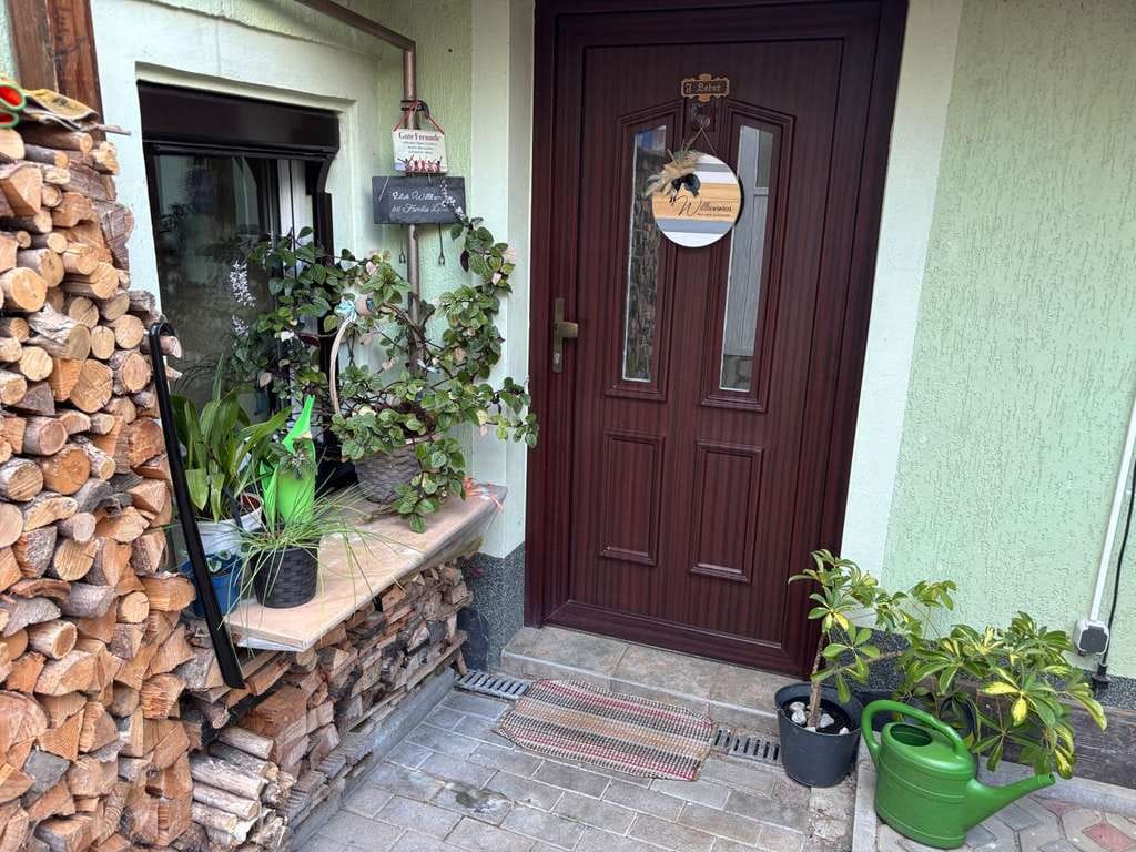 Immobilie in Grünhainichen - Charmantes Einfamilienhaus mit separatem Gartengrundstück in Grünhainichen - Wohnen mit Herz - Bild 3