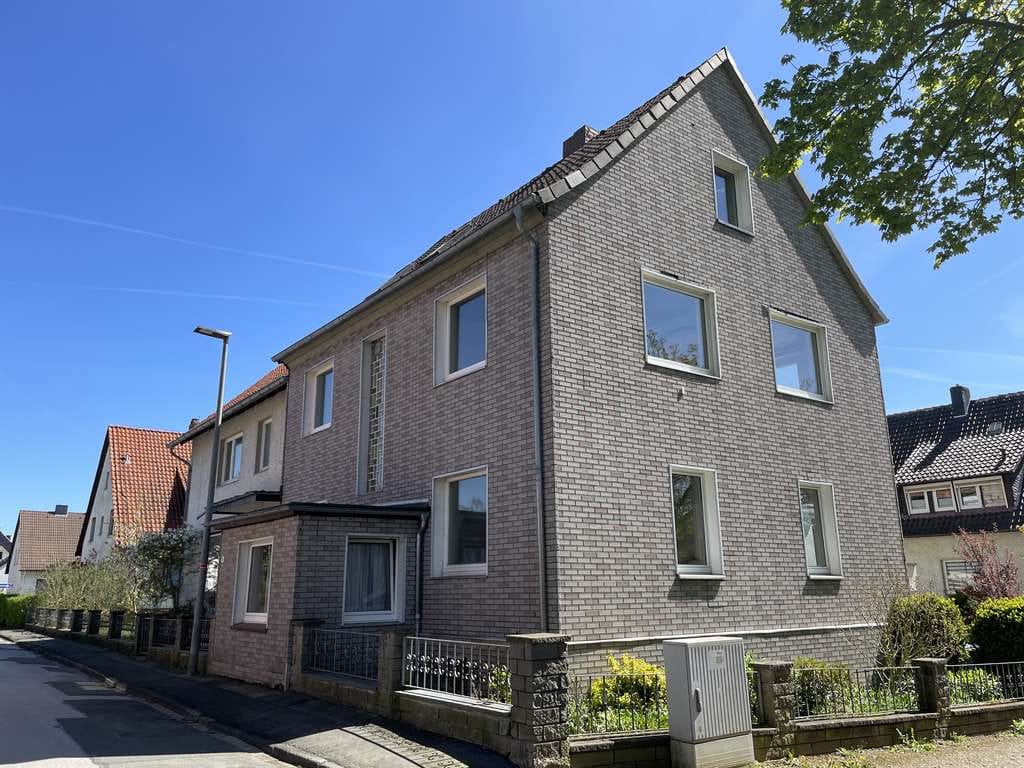 Immobilie in Seesen - 2 Häuser mit gut 300 m² Wfl. + 15 Zi. - Bild 3